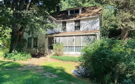  $174,900 Hampton CT Farmhouse for Sale | 3.9 Acres | Restore a 1907 Gem