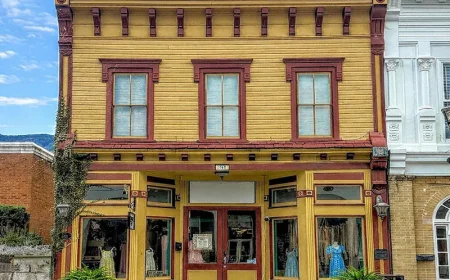$239,000 Historic Italianate Gem: 145 Main St, Tazewell VA Investment