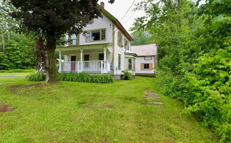 $249,500 Chester, VT Commercial/Residential Property with Barn & Workshop