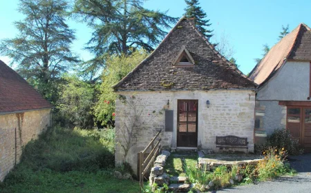$98,021 Charming Stone Cottage in Labastide-Murat, Causses du Quercy