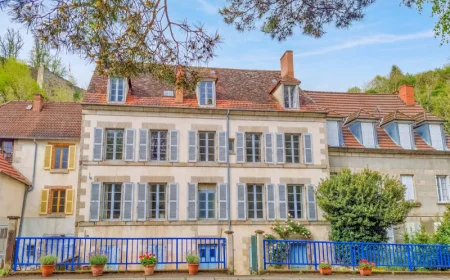 $112,075 Aubusson Gem: Historic Apartments in France's Tapestry Capital
