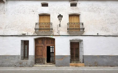 $114,755 Sumacàrcer: Spacious 427m² Renovation Project with Village Charm