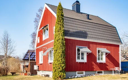 $97,340 Kimarp Villa: Timeless Charm, Modern Comforts & Spa Bath
