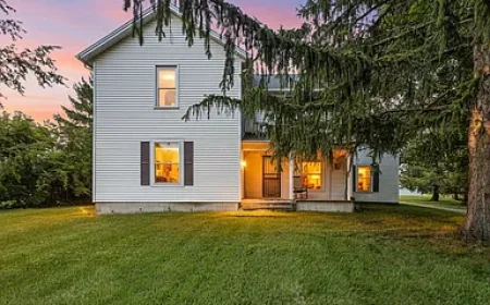 $199,999 Prospect OH Acreage Home: Fixer-Upper Potential in Pleasant Schools