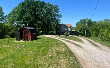 $199,500 Novinger MO 33.5 Acre Property: Farmhouse, Pond, Hunting Land