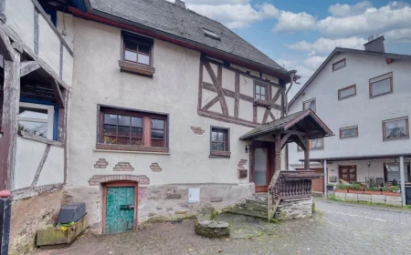 $137,605 Historic 1681 Half-Timbered House in Leun-Biskirchen, Germany
