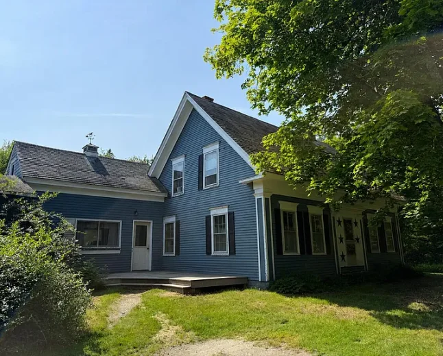 $150,000 Deer Isle Farmhouse: 3.8 Acres, Historic Charm, Renovation Opportunity