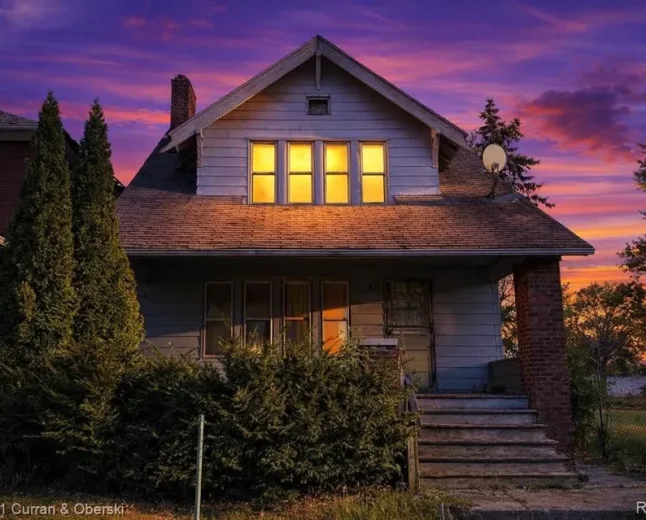 $15,000 Historic Detroit Bungalow Sells on W Euclid 