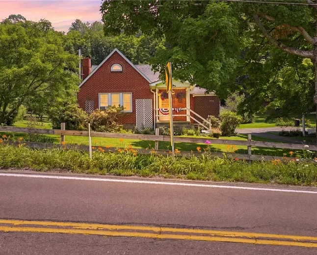 $189,000 Charming Meyersdale Cape Cod on 2.95 Acres: Country Living Awaits