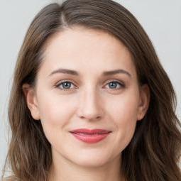 SAri Falk