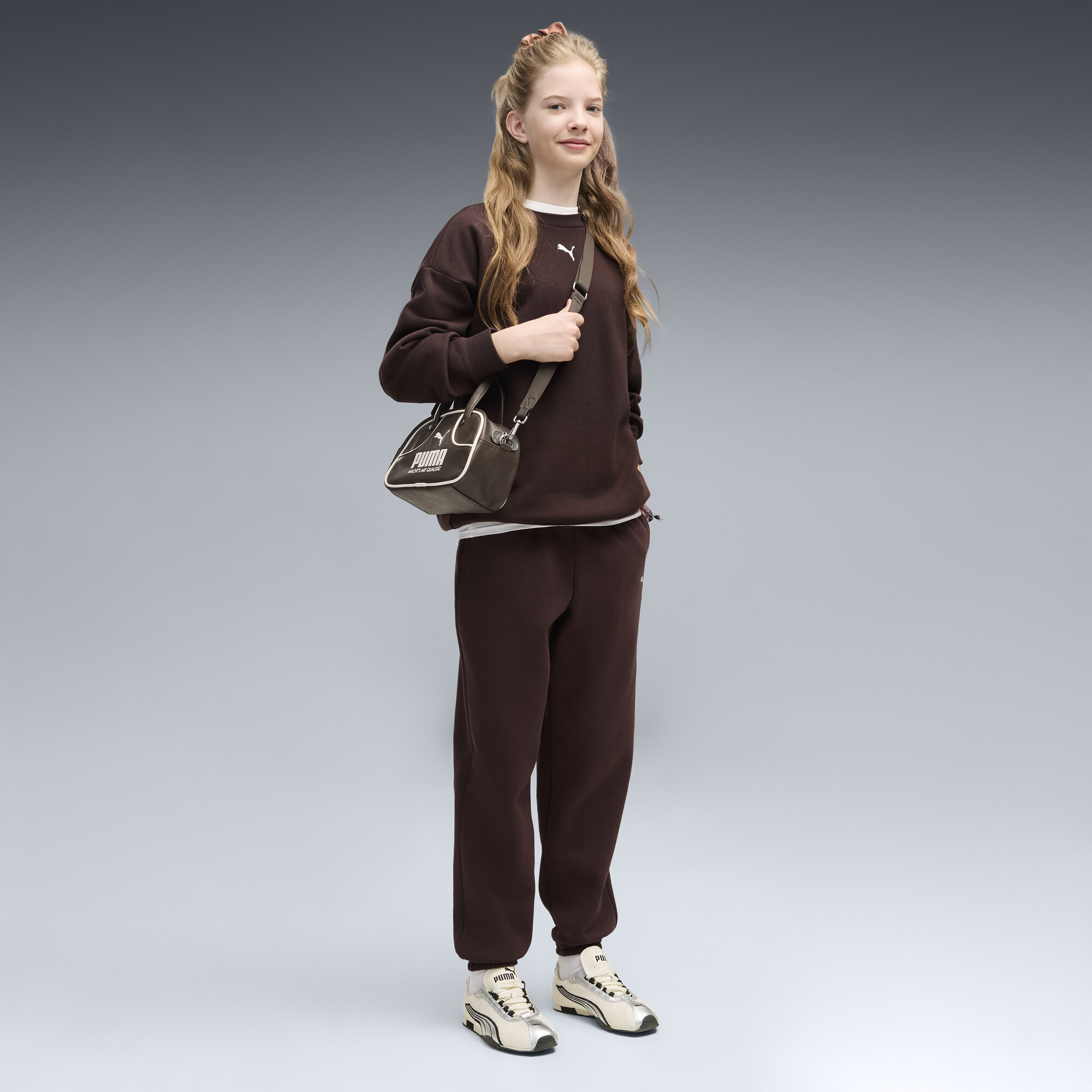 PUMA Loungewear Oversized Jogginganzug Teenager, Kleidung, Braun, 15-16Y