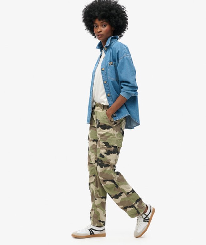 Superdry Damen Low Rise Cargohose mit Geradem Bein Kaki - Größe: 38