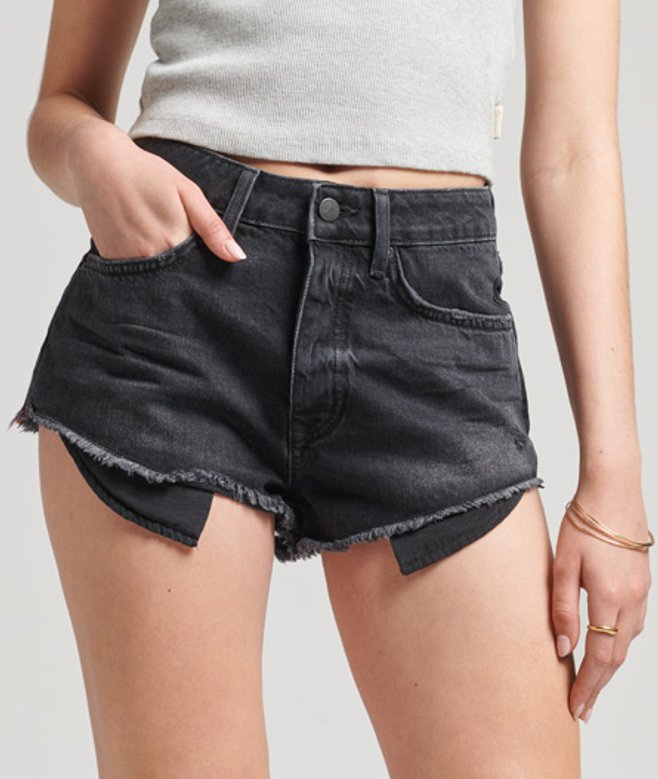 Superdry Damen Abgeschnittene Vintage Shorts mit Hohem Bund Schwarz - Größe: 42