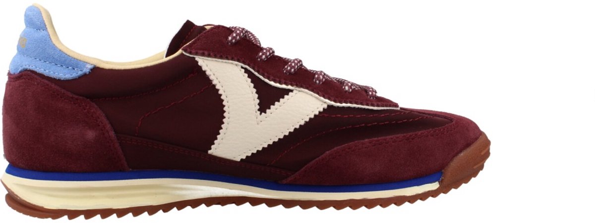 Sneakers Victoria Saturno