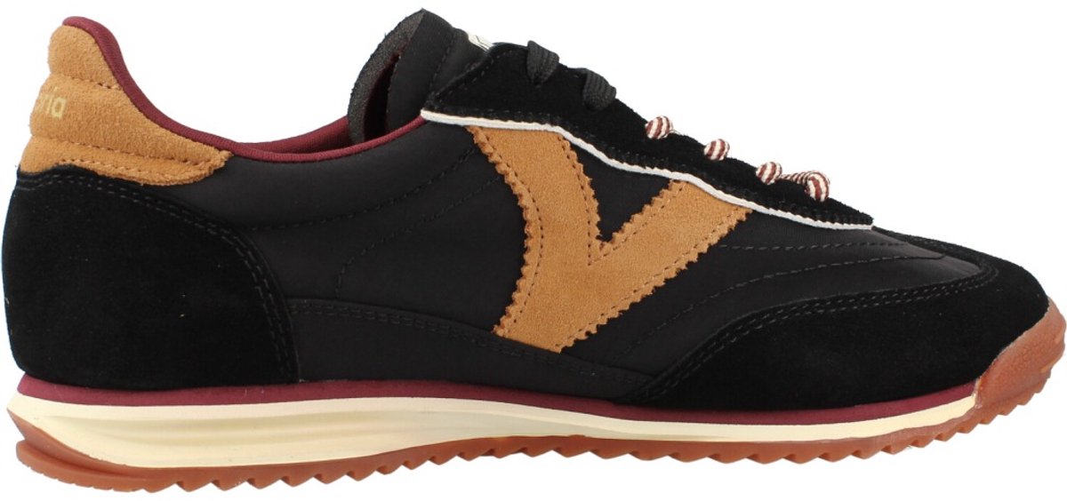 Sneakers Victoria Saturno