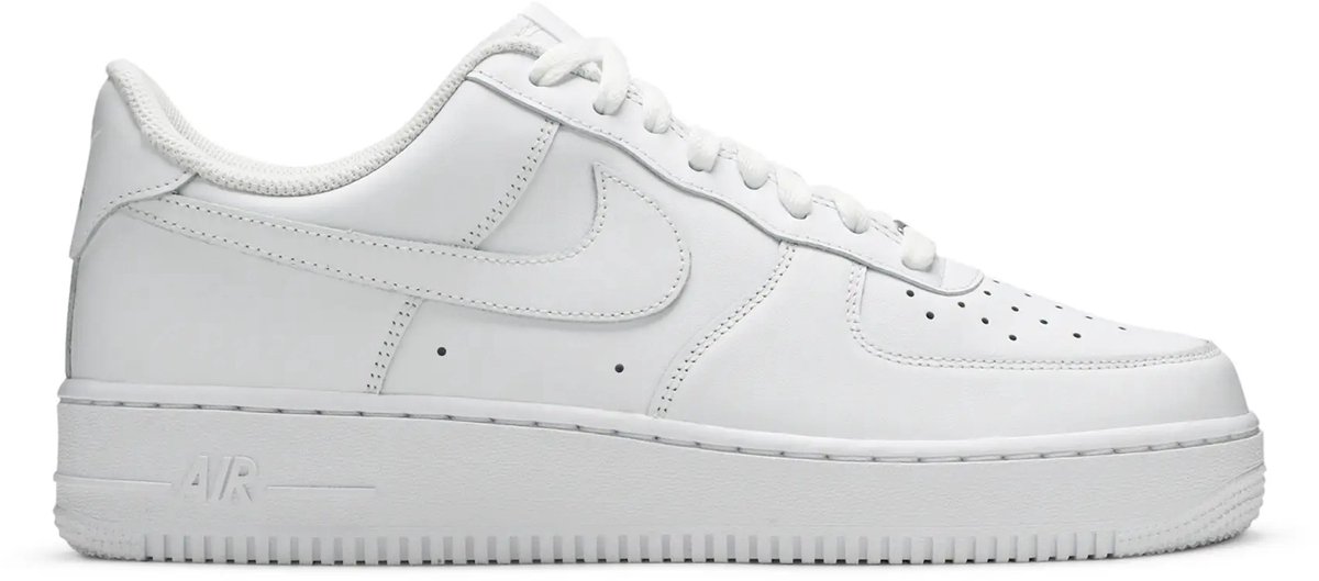 Nike Air Force 1 07 Triple White Herren Sneaker CW2288-111 48.5 white