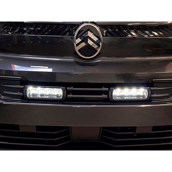 Additional Light Kit for Citroën Dispatch / Jumpy (2025+), 2 x LAZER Triple-R 750, 2 x Triple-R 750 Wide