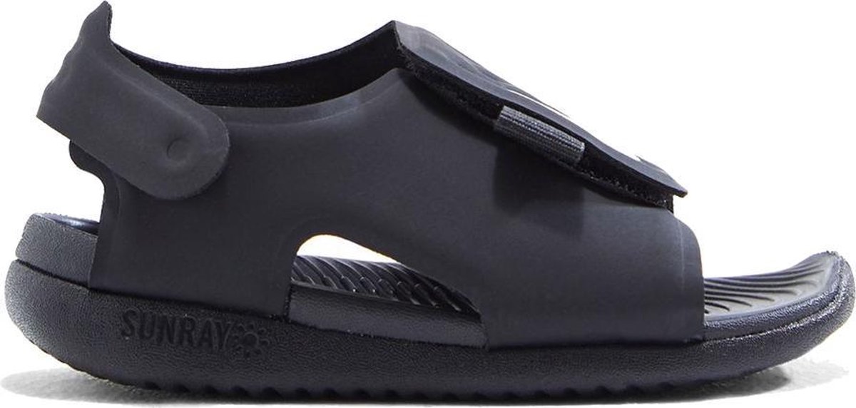 Nike Sunray Adjust 5 Niedrige Kleinkinderschuhe Baby AJ9077-001 23.5 black