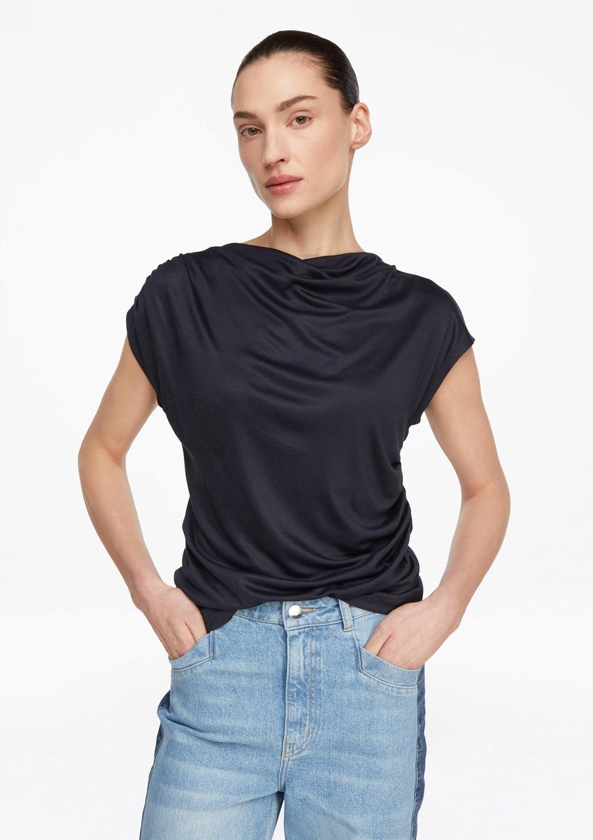 Fließendes T-Shirt mit eleganter Drapierung Damen COMMA