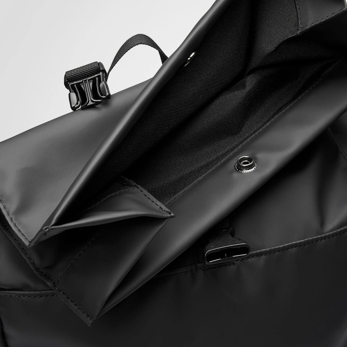 Rucksack mit rollbarem Verschluss Sandqvist Stream