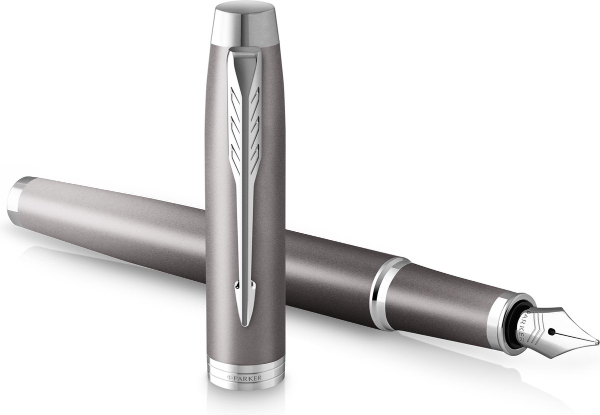 Parker IM Writing Rituals Fyldepen | Grå finish | Krombeklædning | Fin spids | Blå blækpatron | Gaveæske