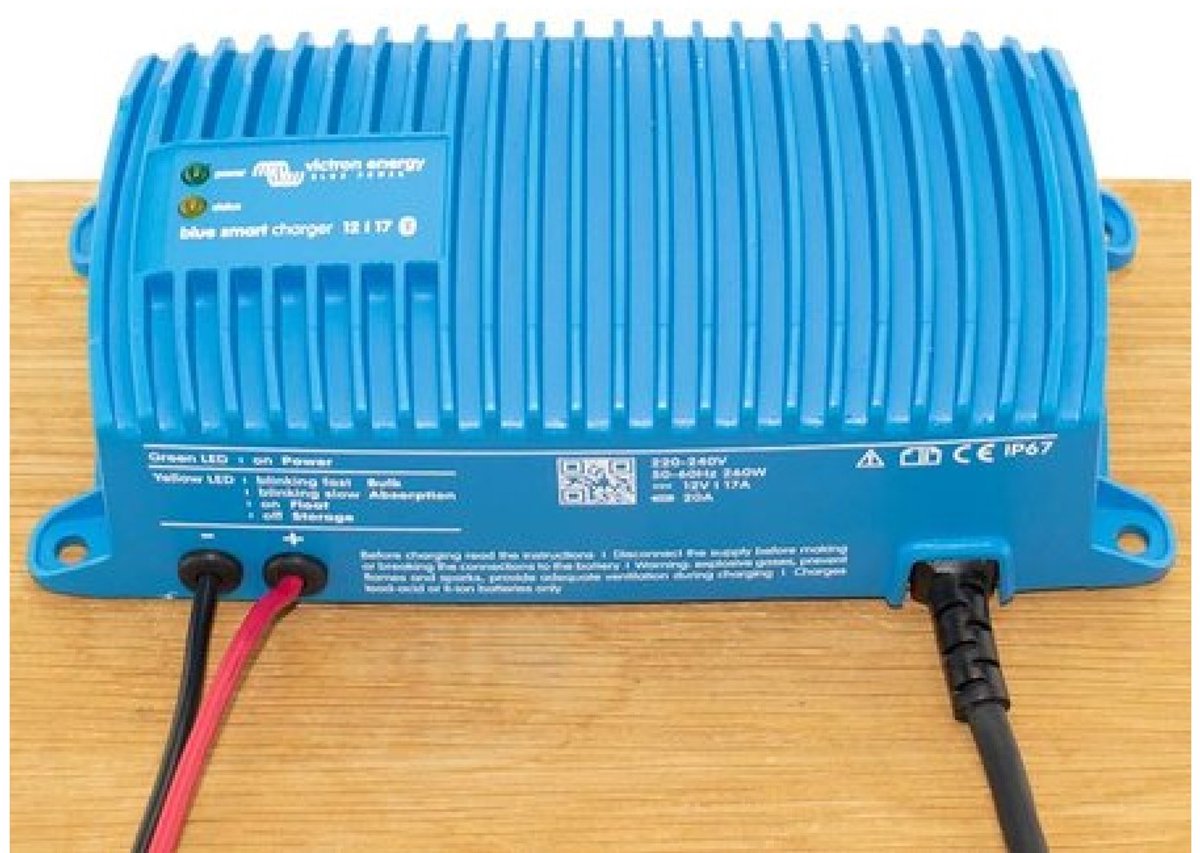 Victron Energy Chargeur pour batteries au plomb Blue Smart IP67 24/12 24 V Courant de charge (max.) 12 A