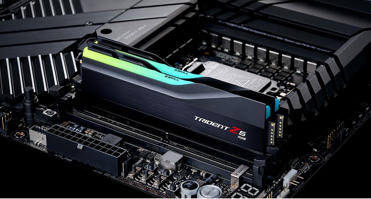 G.Skill Trident Z RGB Z5 módulo de memoria 32 GB 2 x 16 GB DDR5 5600 MHz