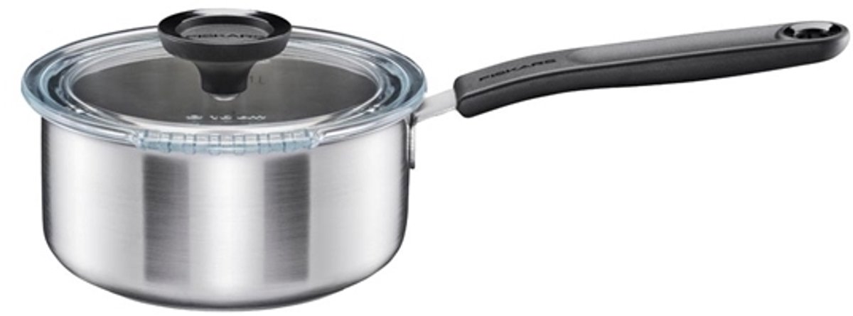 Fiskars FunctionalForm Saucepan - 1.5 L