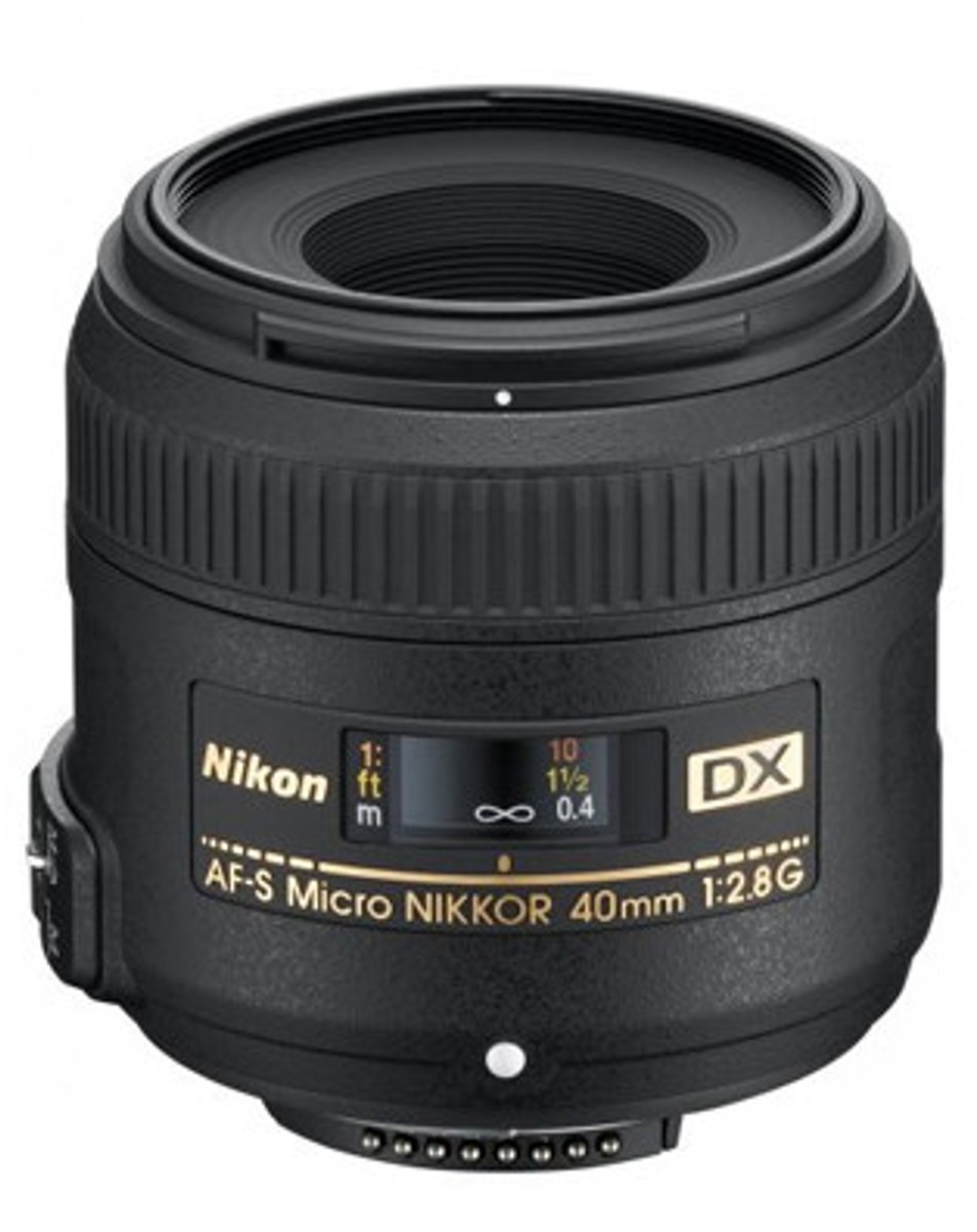 Nikon AF-S DX Micro 40mm f/2.8G ED