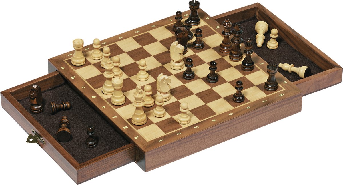 Goki Magnetic Chess Set