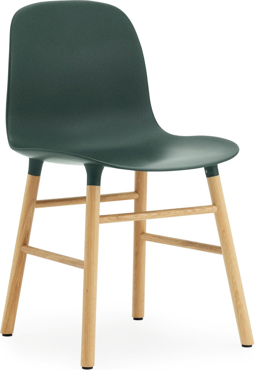 Normann Copenhagen Chaise Form green, pieds en chêne