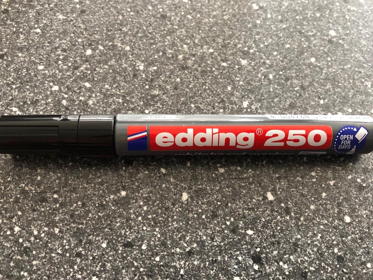 Edding 250 board