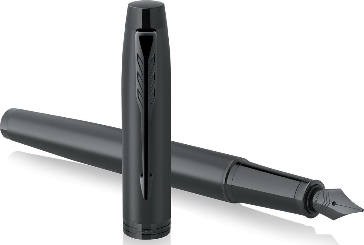 Parker IM metallisk sort, sort PVD, fyldepen, M blå
