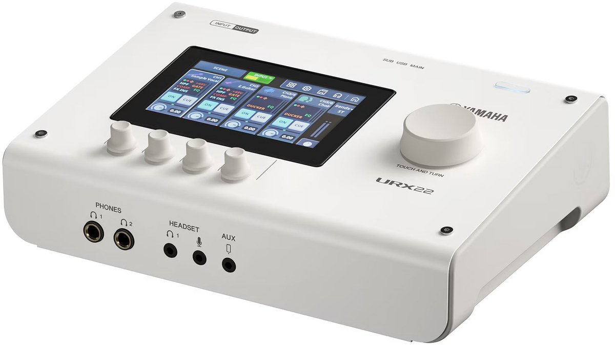 Yamaha URX22 USB-C audio interface white