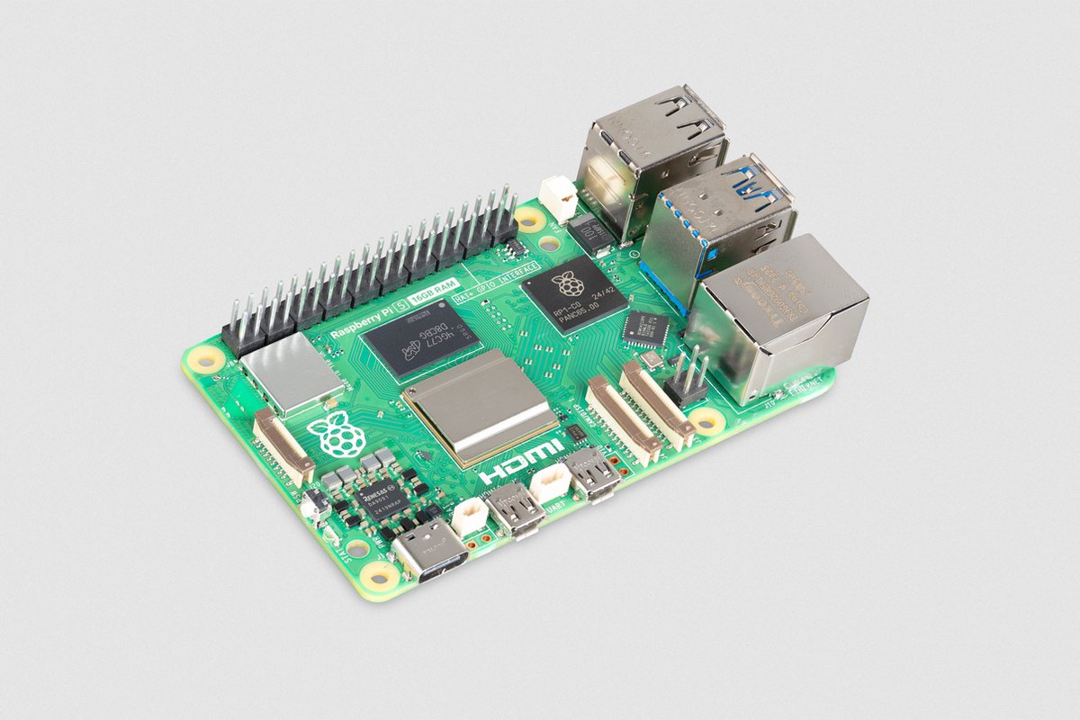 Raspberry Pi 5 Modell B 16GB | ARM Cortex-A76 4x 2,40GHz, 16GB RAM, WLAN, Bluetooth, LAN, 4x USB