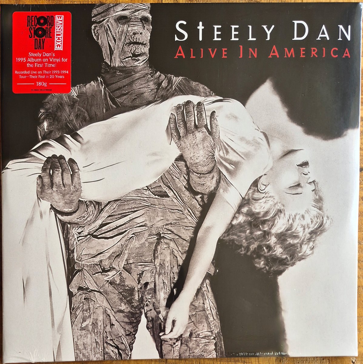 Alive In America (RSD26 EX) [Vinilo]