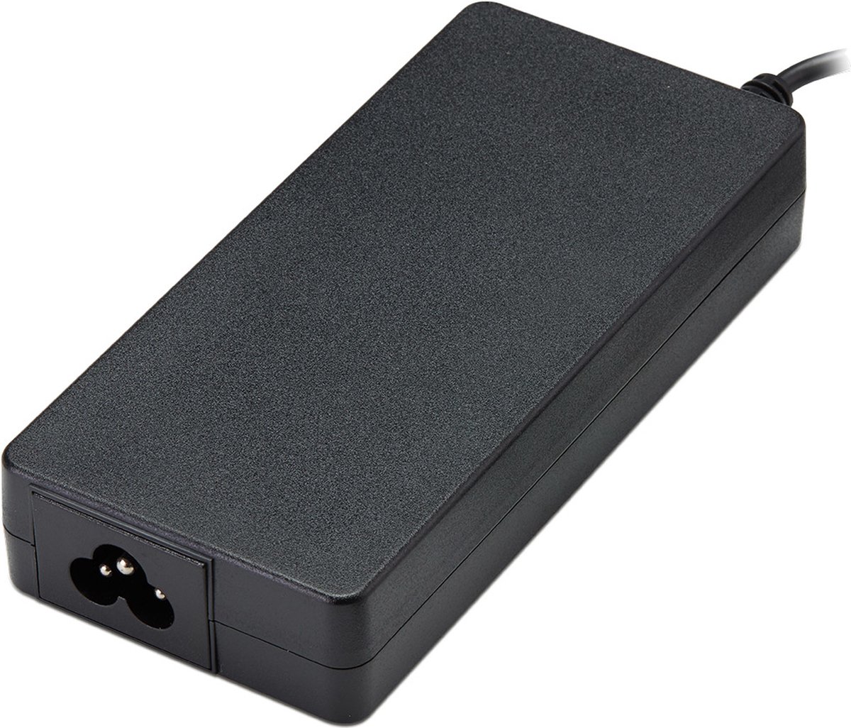 FSP NB Slim PRO 120 Adapter PD. Output: 6.32 A