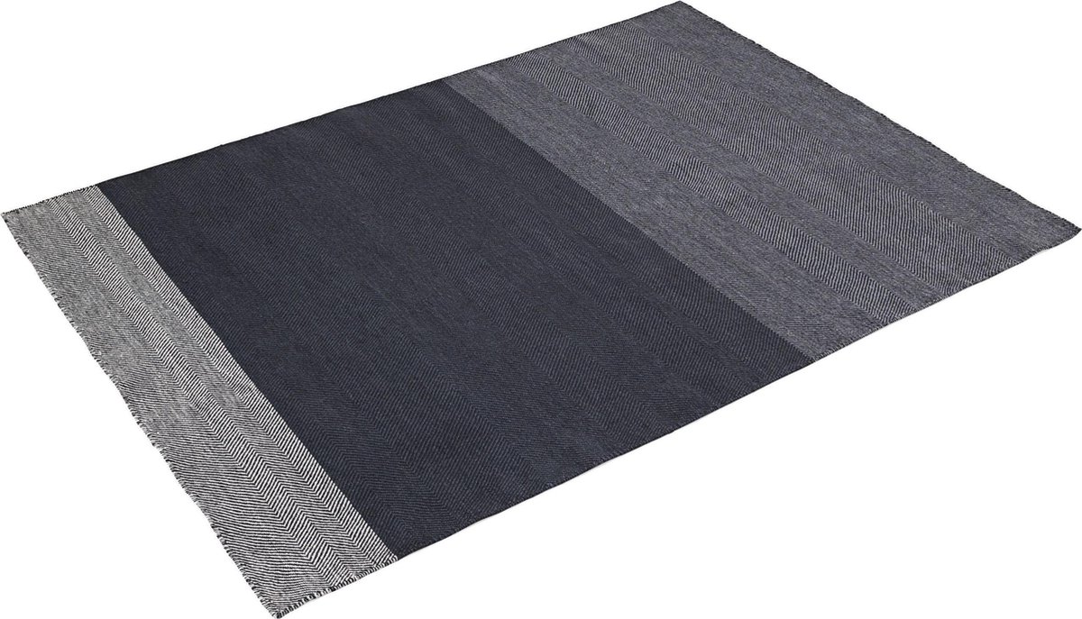 Muuto Alfombra Varjo, 170x240 cm gris oscuro
