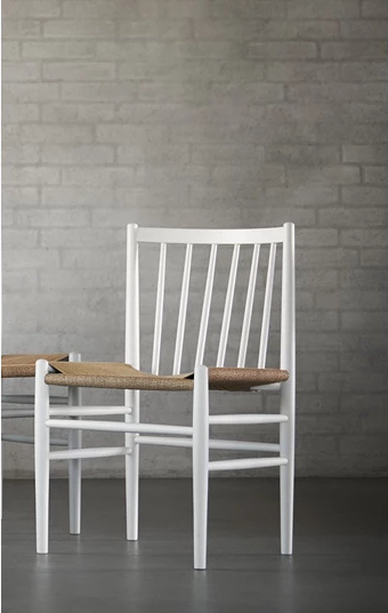FDB Møbler Sedia J80 Faggio verniciato bianco-naturale