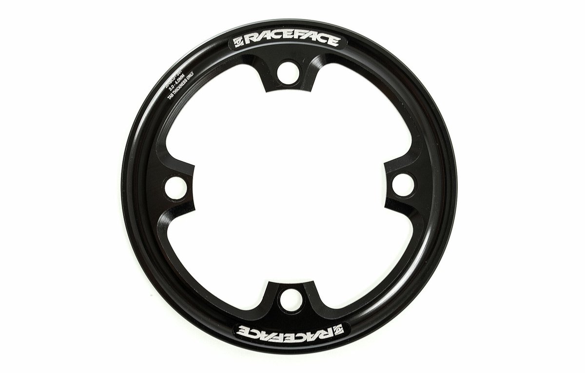 Race Face Bash Guard, 104 BCD, 36 schwarz - robuster Kettenschutz für moderne Ausführung