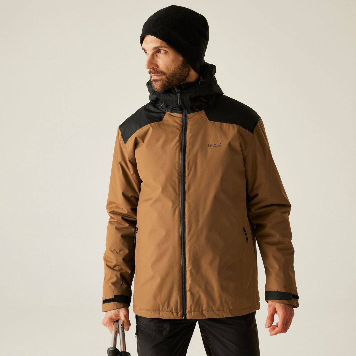 Chubasquero con capucha Regatta Thornridge