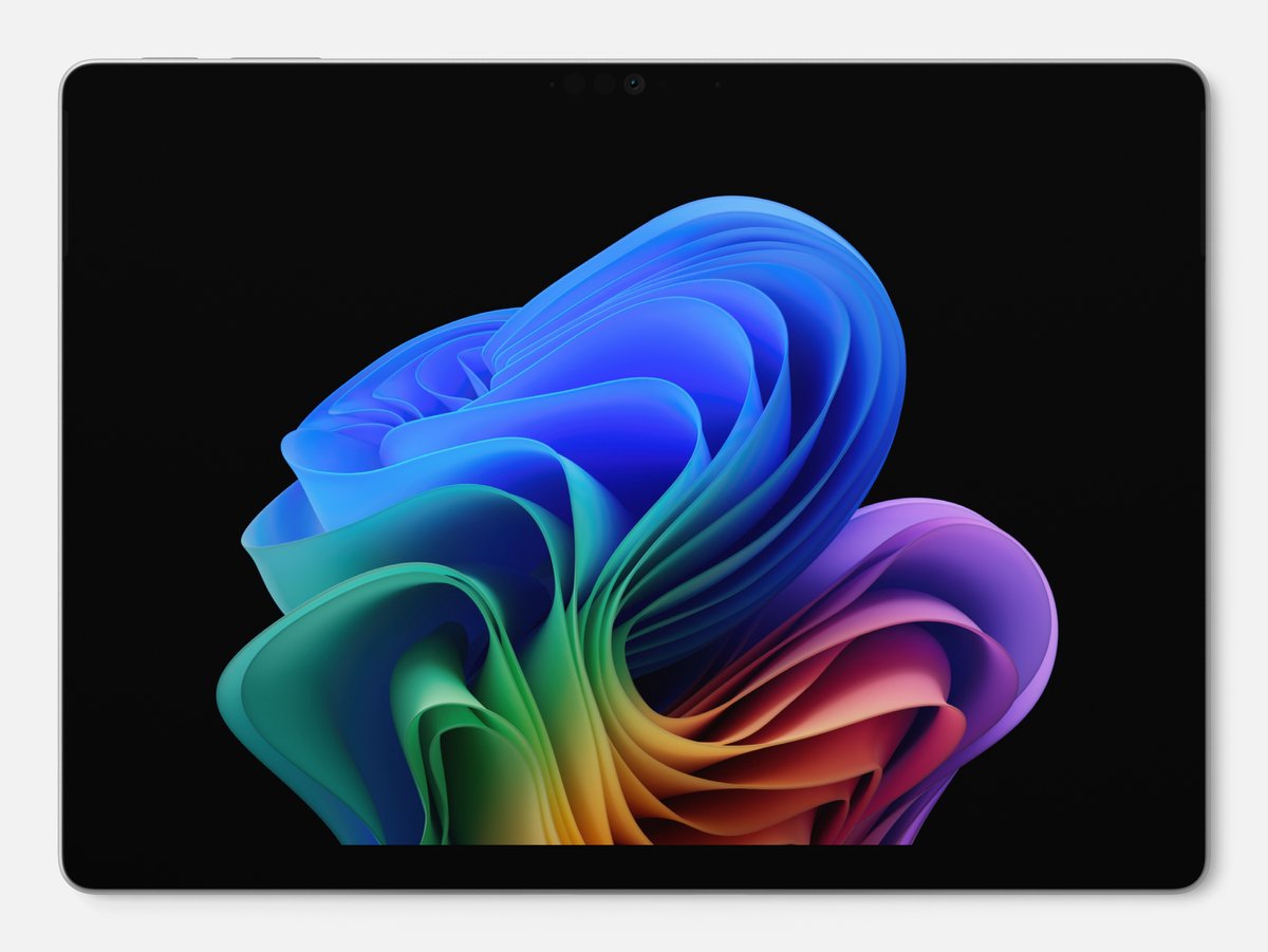 Microsoft Surface Pro 12 512 GB Nero Tablet 2 in 1 Windows® 33 cm (13 pollici) Qualcomm® Snapdragon™ X Windows® 11 Pro 2880 x 1920 Pixel