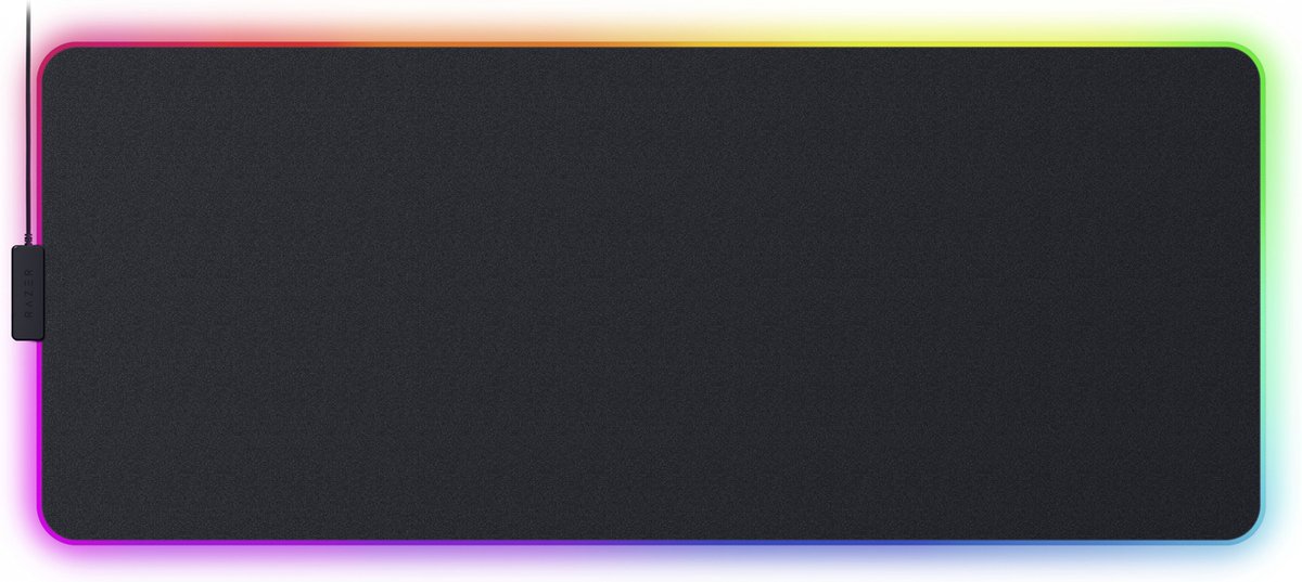 RAZER Strider Chroma Gaming mouse pad Illuminato, Porta USB Nero