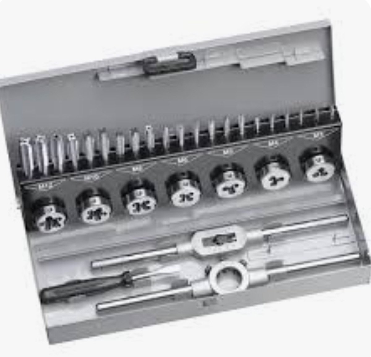 kwb 442800 KIT maschi e filiere 31 parti 31 pz.