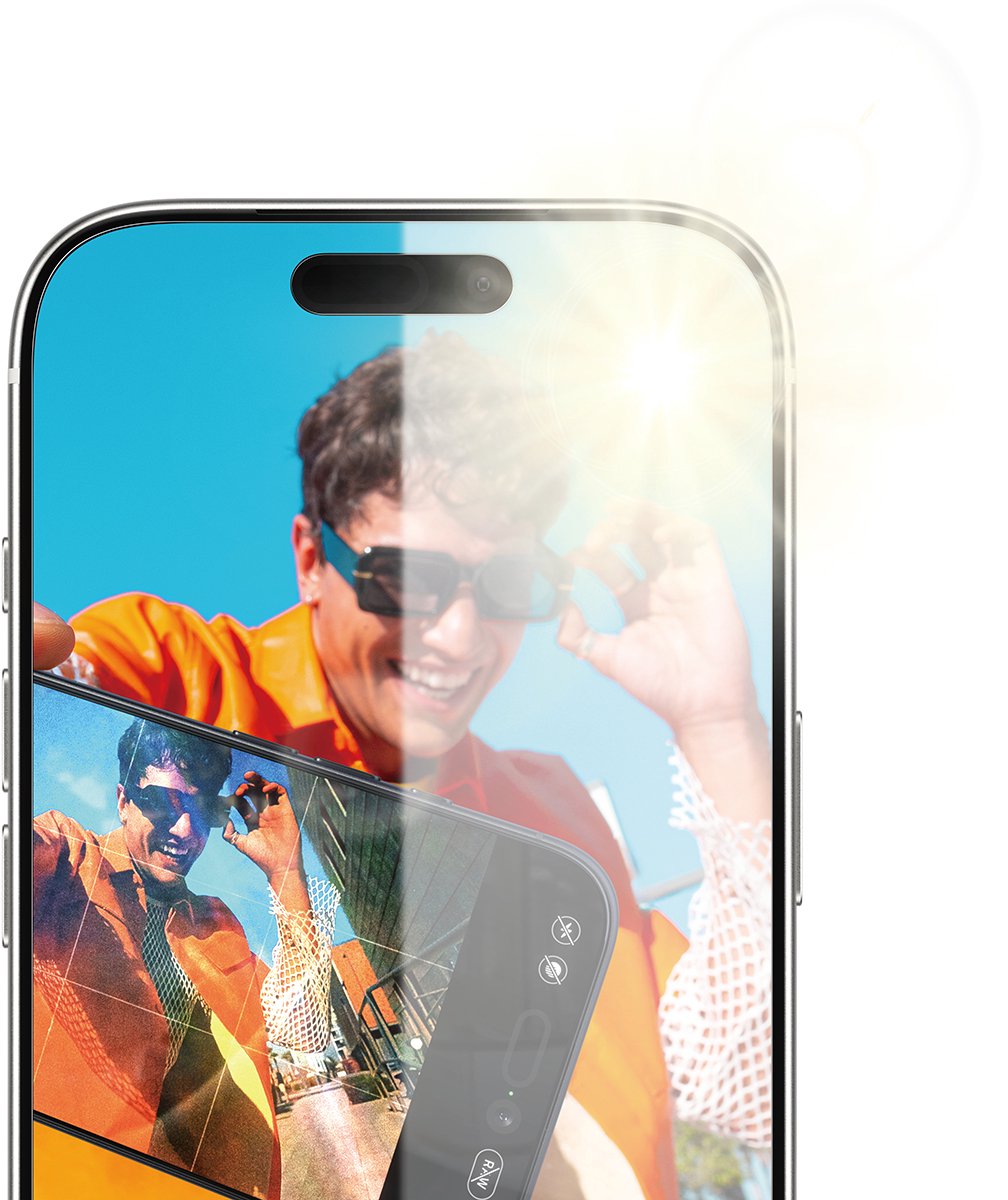 PanzerGlass Anti-Reflective Armor Screen Protector iPhone 17 Pro w. EasyAligner