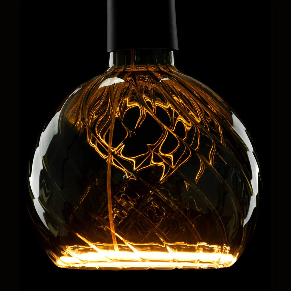 SEGULA LED Floating Globe 150 twisted smokey grau E27 230Lm
