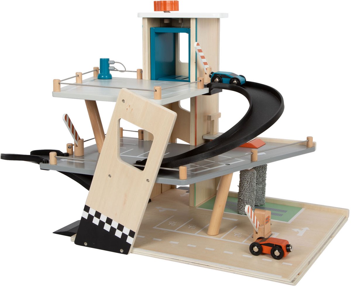 Small Foot - Wooden Garage Rally