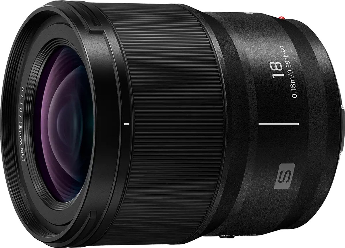 Panasonic Lumix S Lens 18mm F/1.8