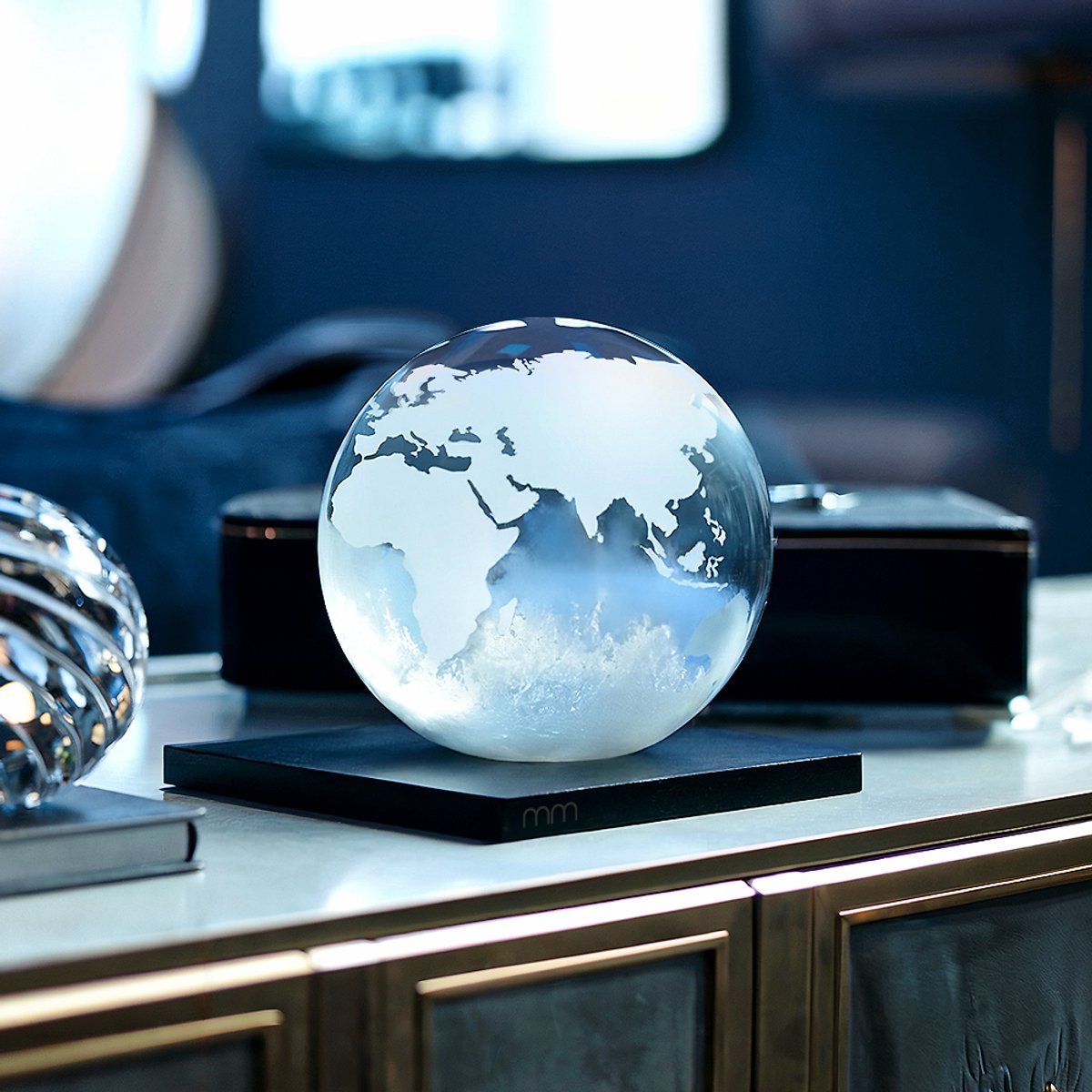 Mikamax Earth Storm Glass