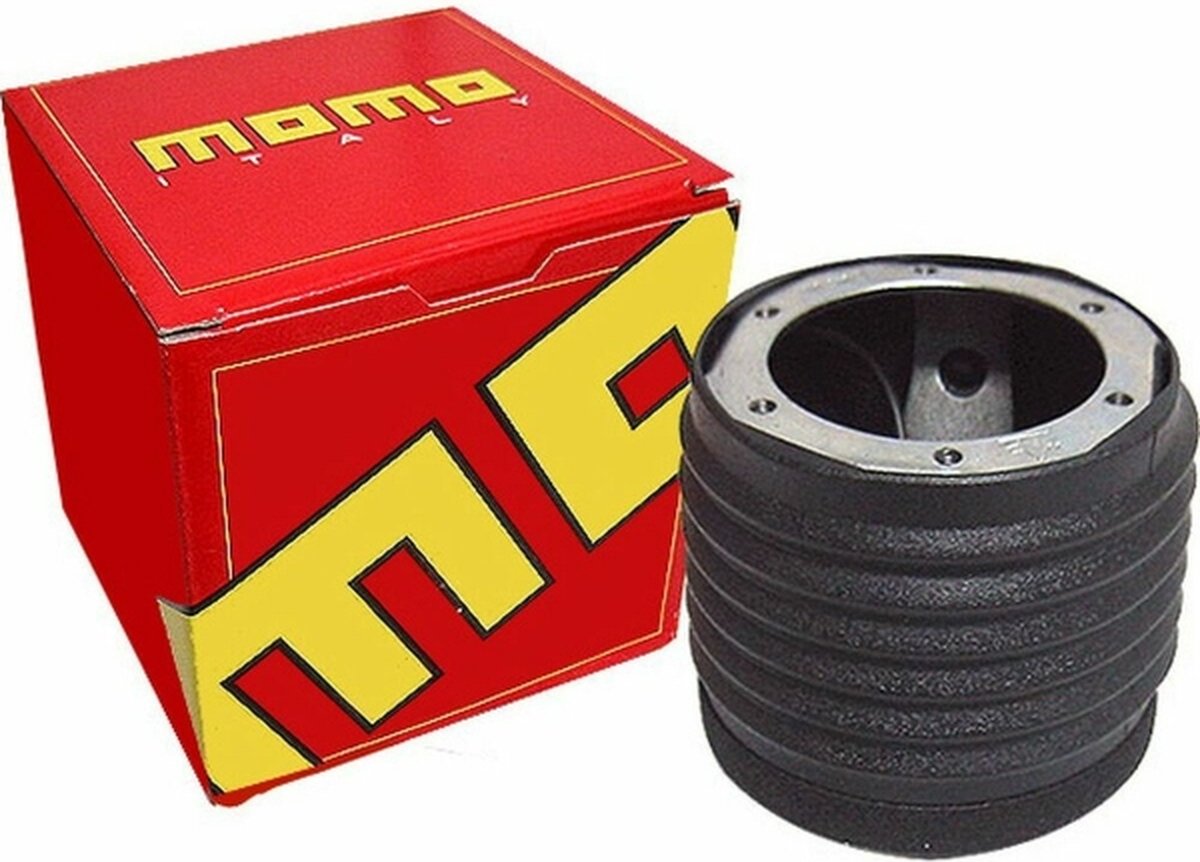 Momo Steering Wheel Boss Kit